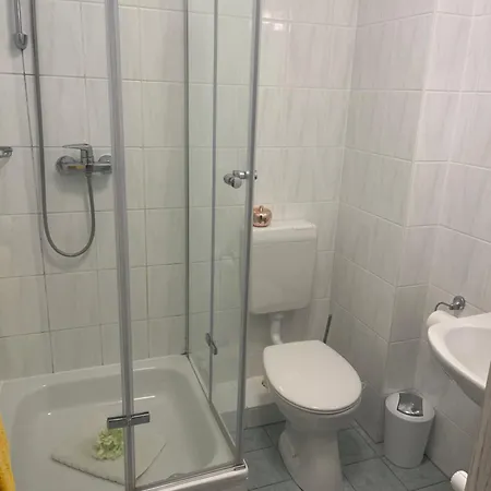 Apartmenthaus Sonnenblick In - Parkplatz Kostenlos Appartamento *