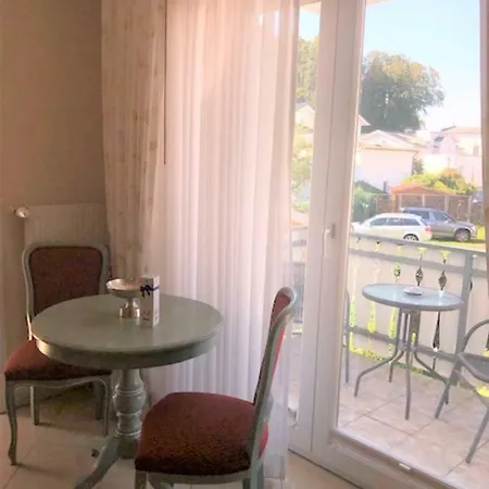 Apartmenthaus Sonnenblick In - Parkplatz Kostenlos Appartamento Binz