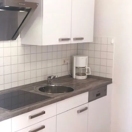 Apartmenthaus Sonnenblick In - Parkplatz Kostenlos Appartamento Binz